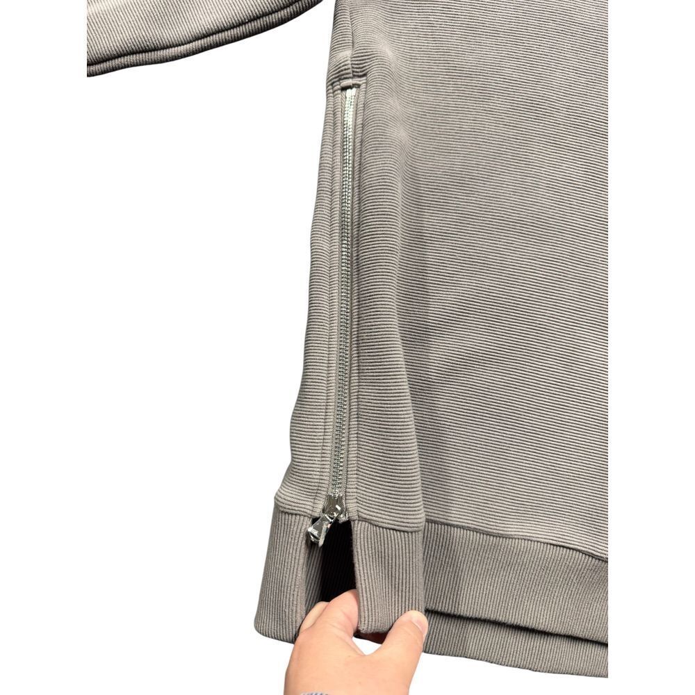 Varley Gray Sweatshirt - Picture 7 of 7